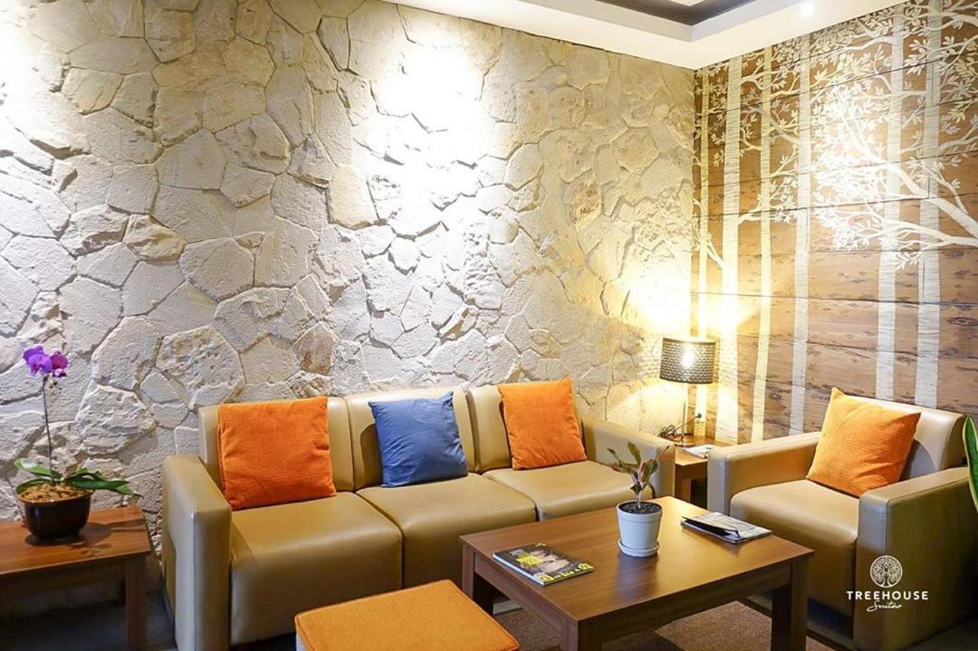 Treehouse Suites - Boutique Serviced Apartment Yakarta Exterior foto
