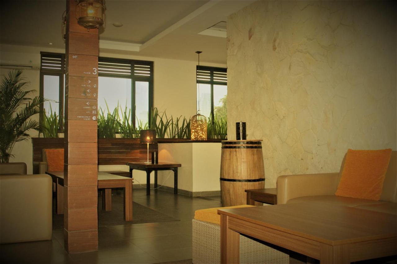 Treehouse Suites - Boutique Serviced Apartment Yakarta Exterior foto