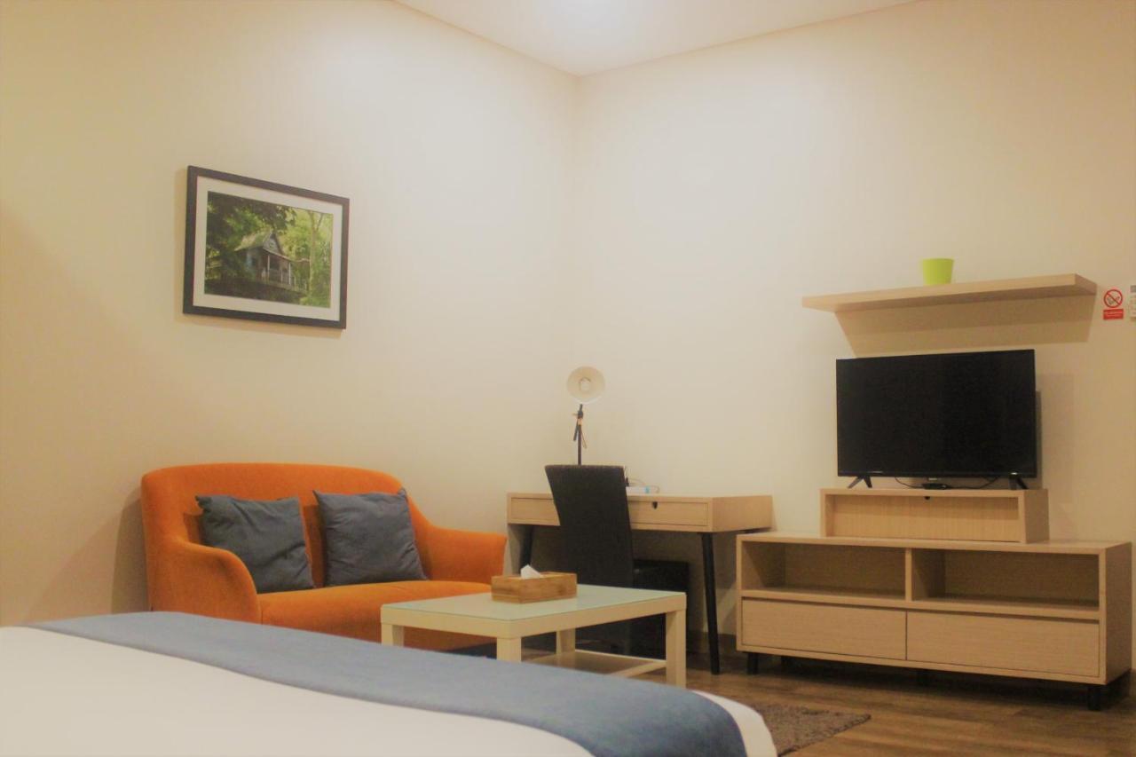 Treehouse Suites - Boutique Serviced Apartment Yakarta Exterior foto