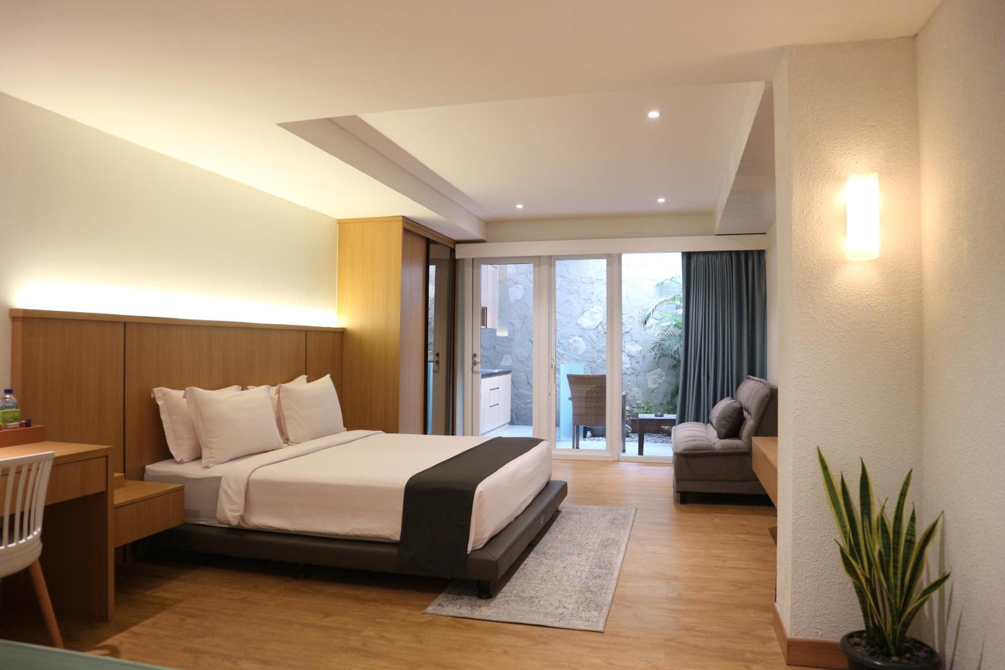 Treehouse Suites - Boutique Serviced Apartment Yakarta Exterior foto
