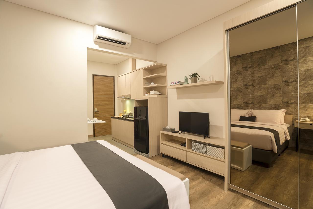 Treehouse Suites - Boutique Serviced Apartment Yakarta Exterior foto
